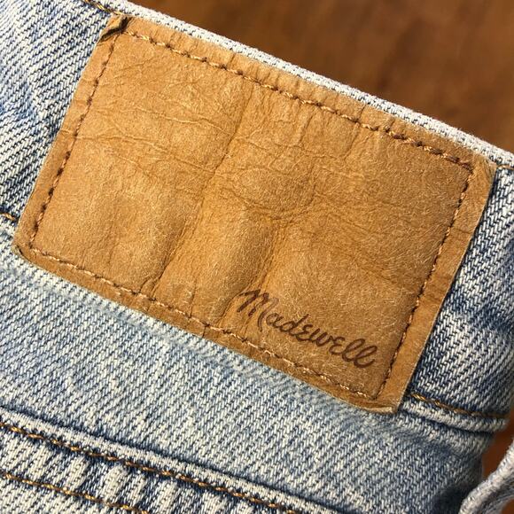 Madewell The Perfect Vintage Jean Light Wash Distressed Raw Hem Size 27P - Picture 13 of 13